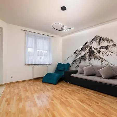 Zabrodzka Family Apartment